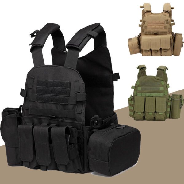 Coyote brown classic MOLLE tactical vest for security teams - PANOAR