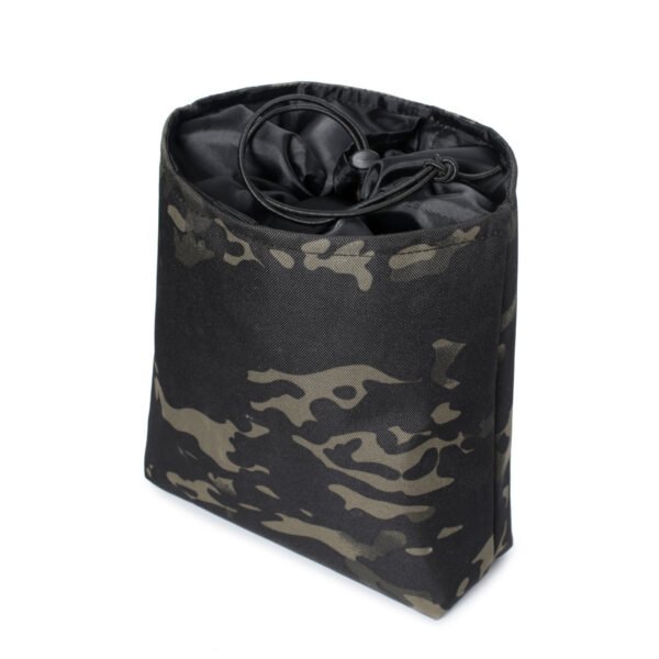 4 Internal drawstring snow skirt on a recovery bag from a custom tactical nylon supplier - PANOAR