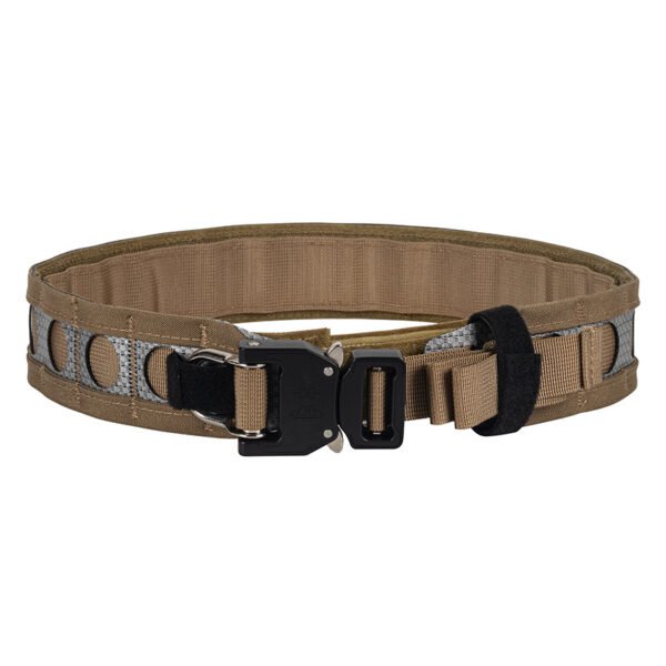 Top drawstring closure and main compartment of a molle hydration carrier manufacturer - PANOAR