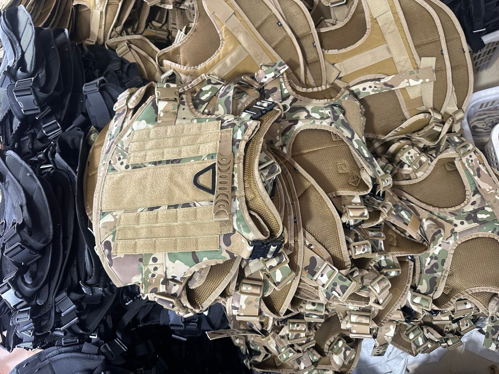 Private label K9 tactical harness bulk production with camouflage and black color options